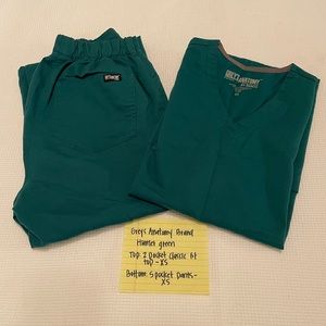 Greys Anatomy by Barco Scrubs Set